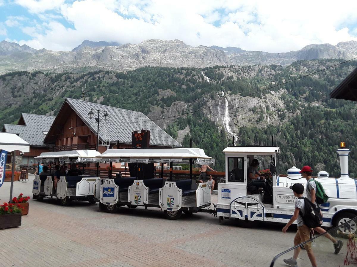 L'Aigle Royal Apartment Vaujany Luaran gambar
